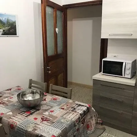 Appena Ristrutturato: Da Lea דירה *