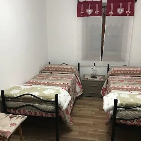 Appena Ristrutturato: Da Lea דירה